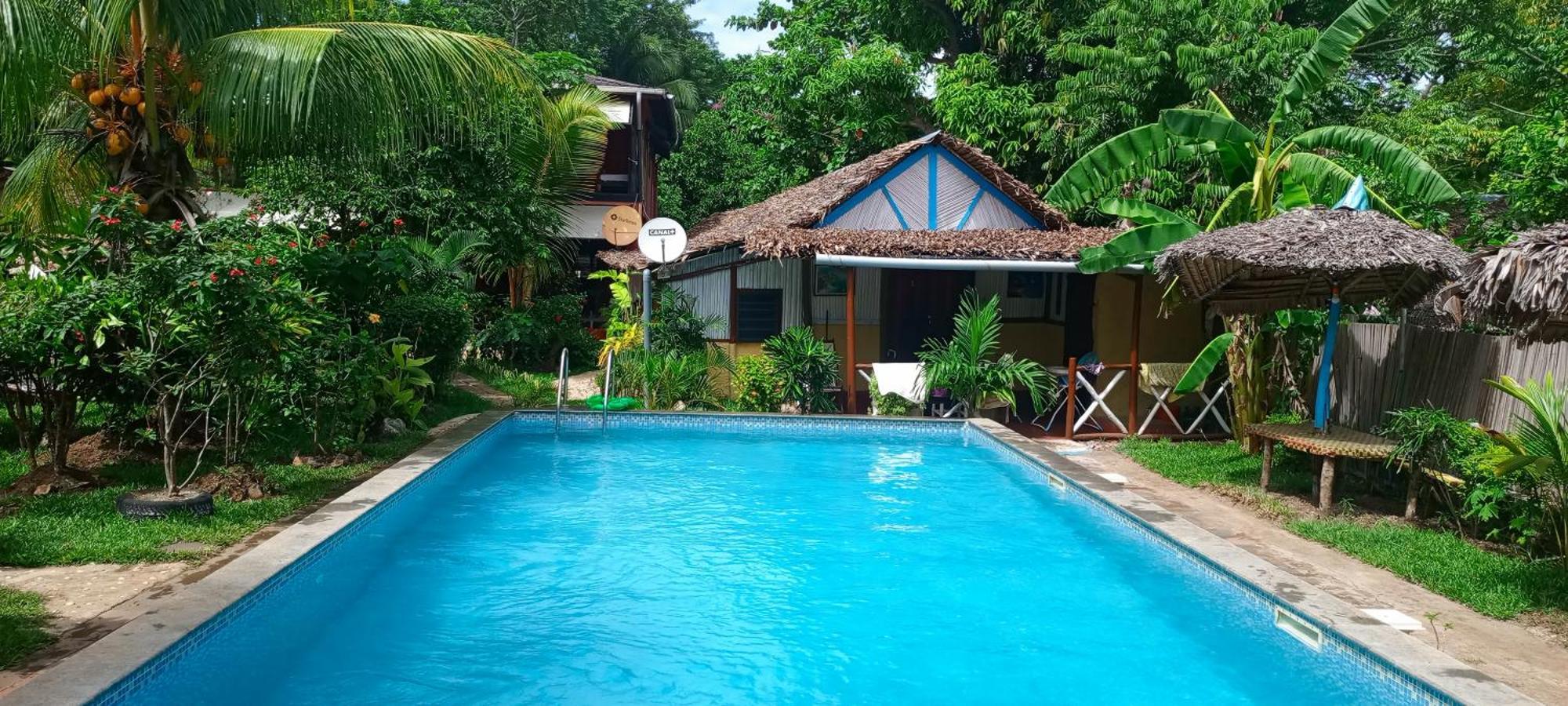 Hotel Piscine Bimoko Nosy-Be Exterior foto