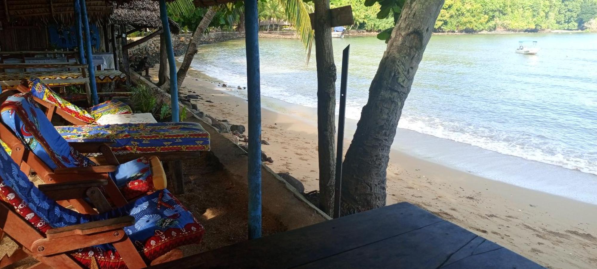 Hotel Piscine Bimoko Nosy-Be Exterior foto