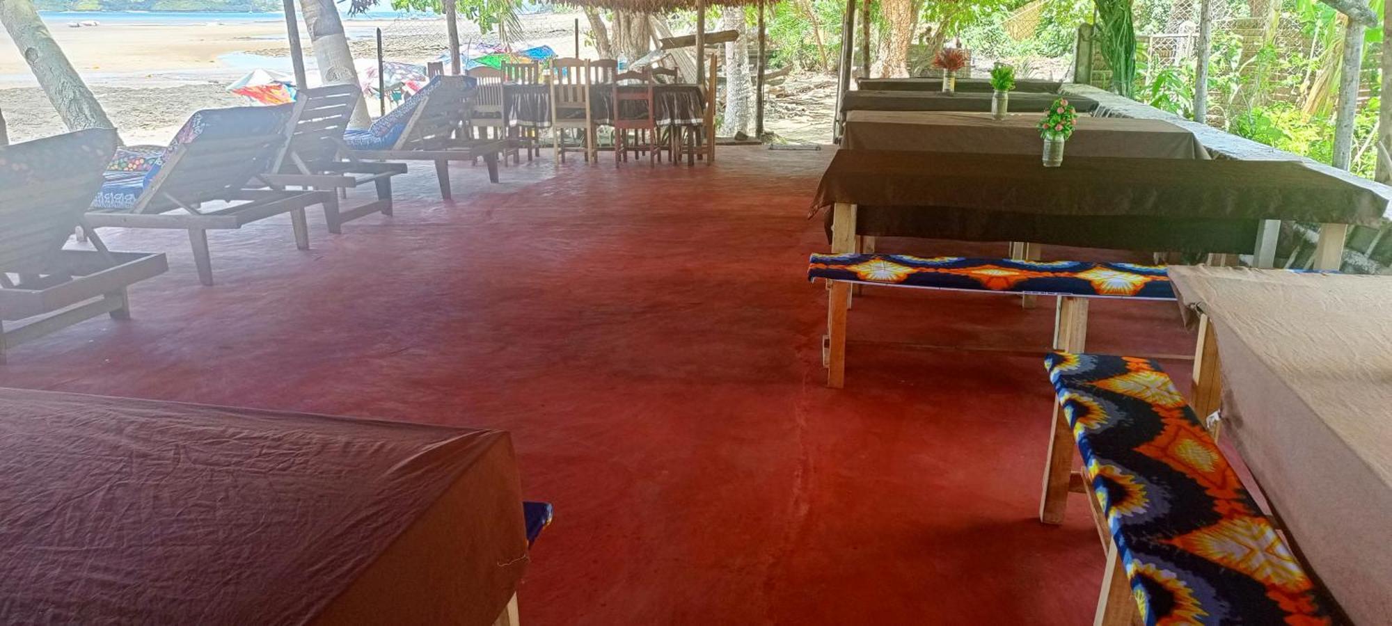 Hotel Piscine Bimoko Nosy-Be Exterior foto